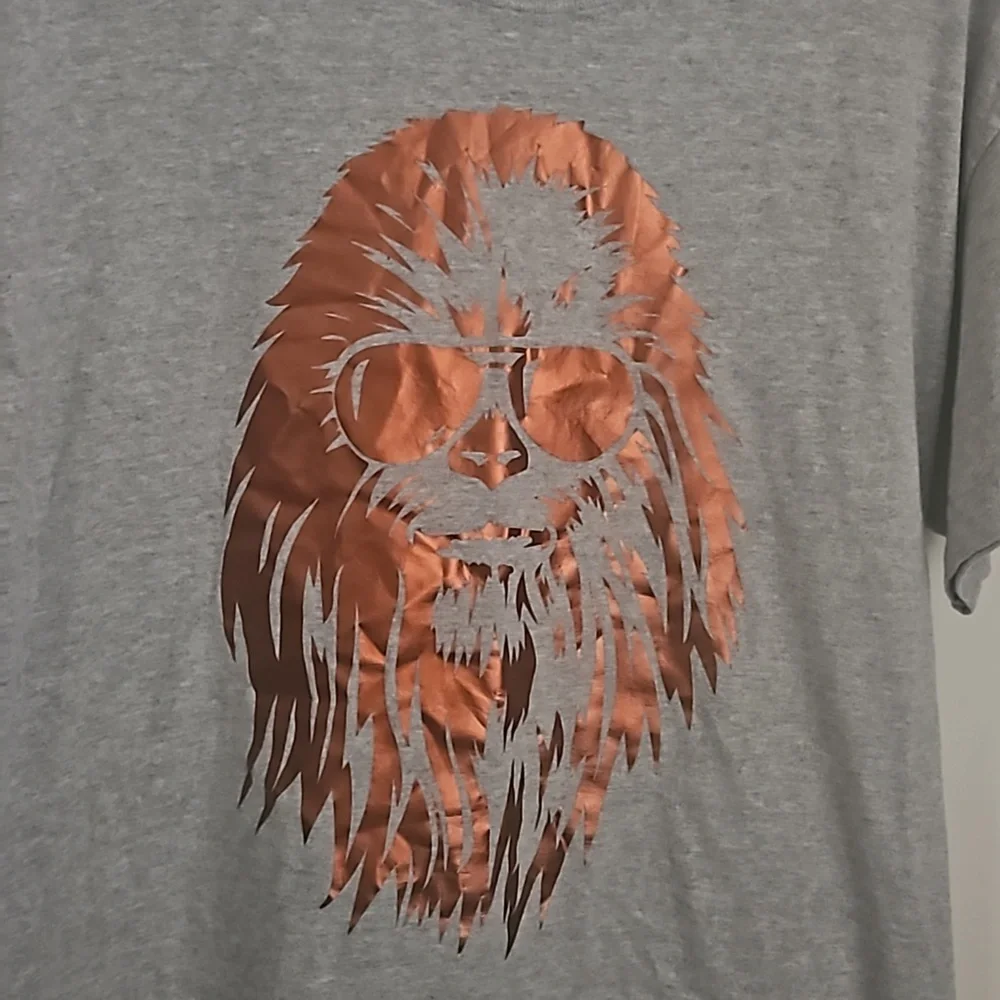 Chewbacca Gray T-shirt, Size Lg. - Picture 2 of 5